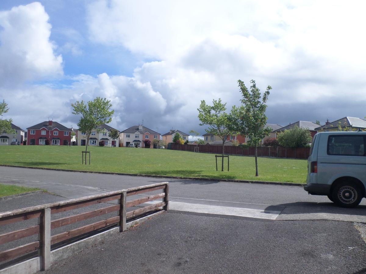 Apple Guest House Loughrea Exterior foto